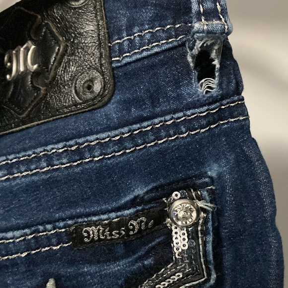 Miss Me Skinny Jeans - Picture 5 of 6